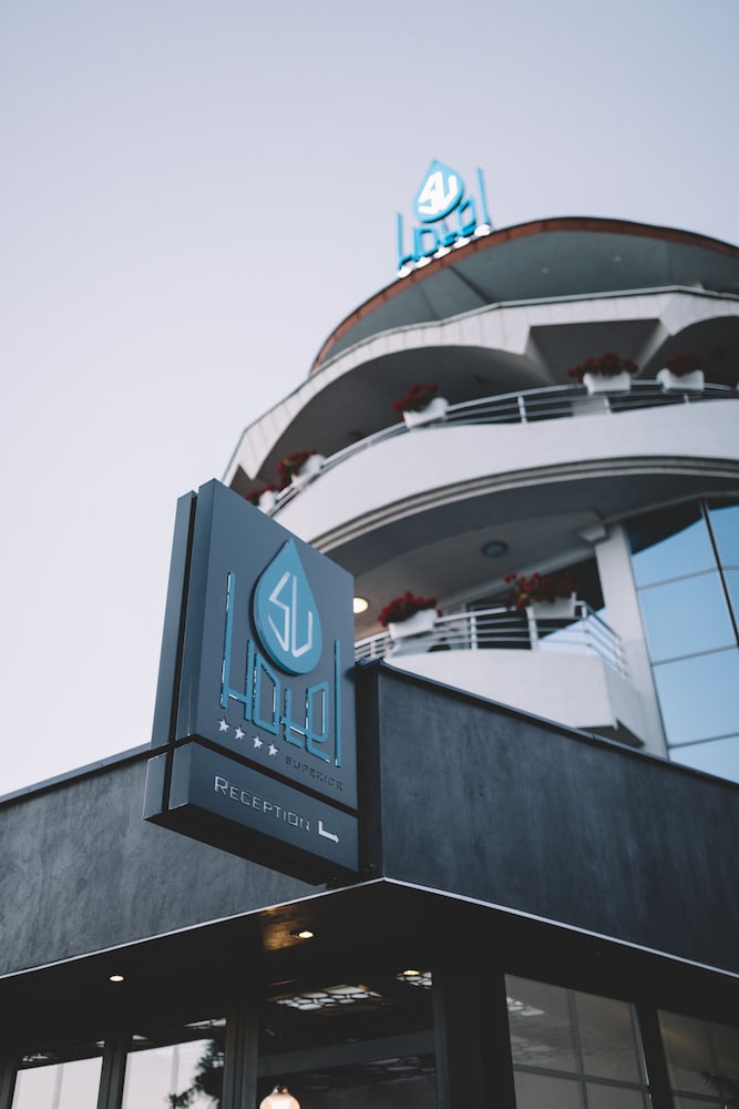 Su Hotel 1/50