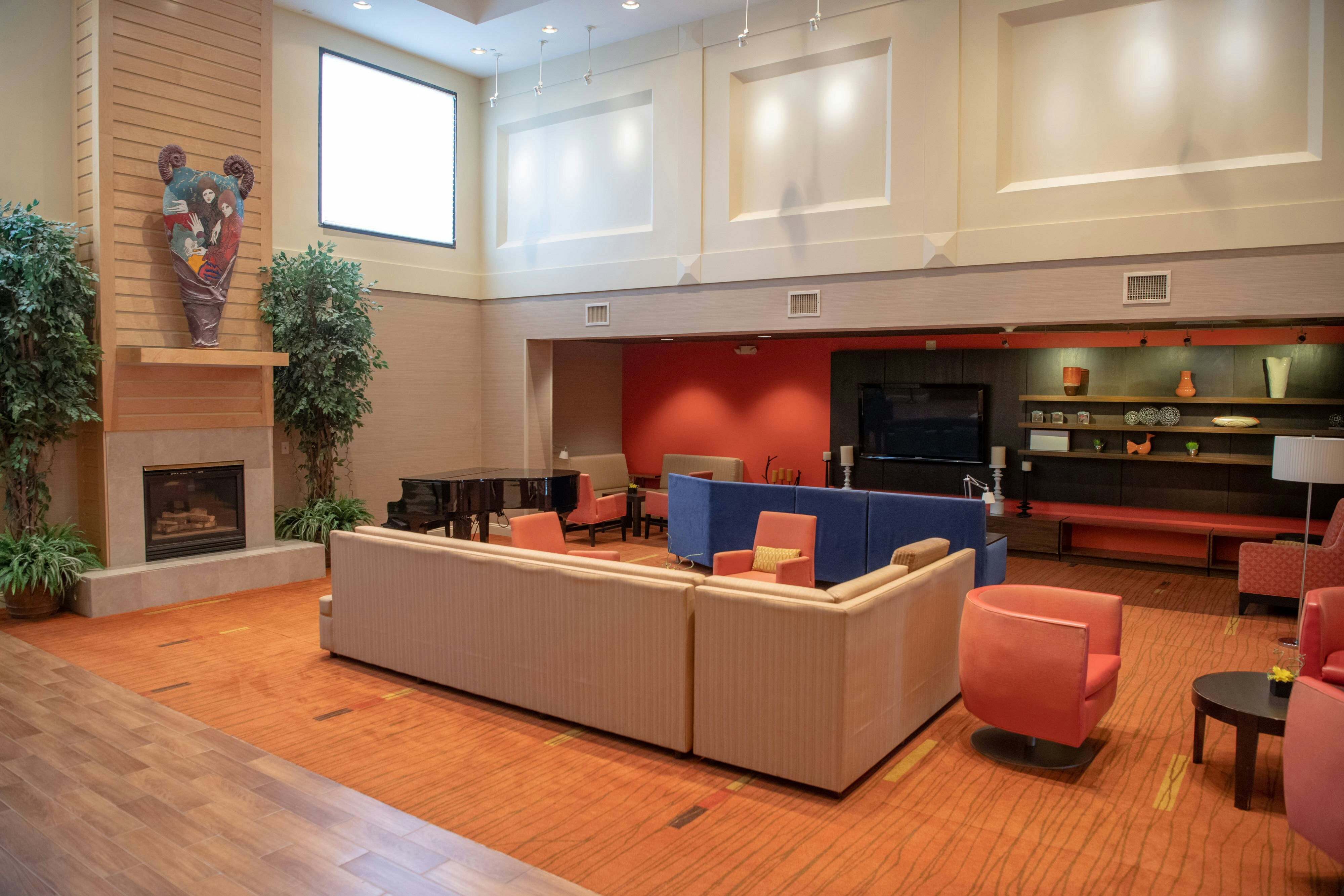 Courtyard by Marriott Erie Ambassador Conference Center 6/13