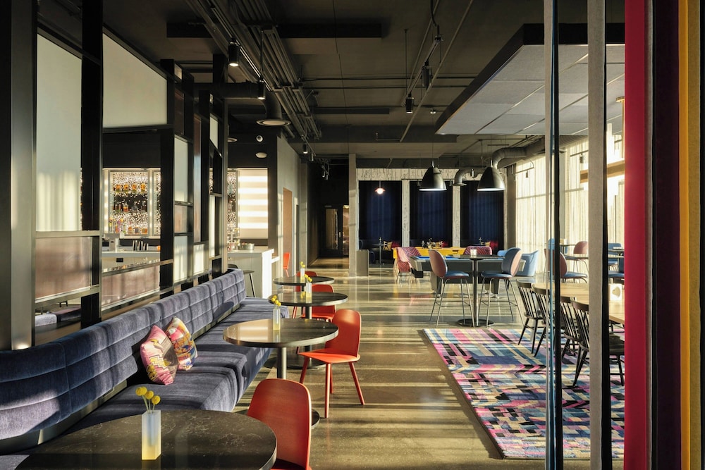 Aloft Waukee 16/29