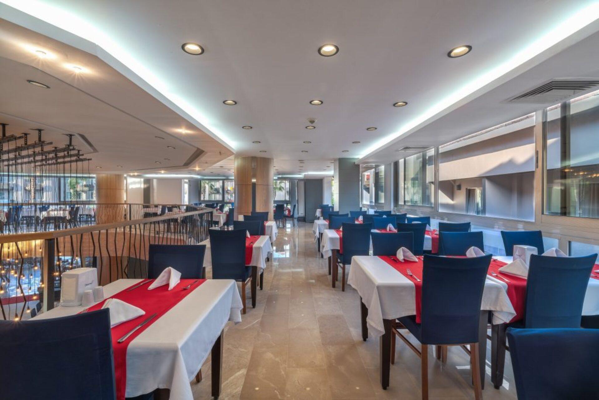 Orfeus Park Hotel 12/19