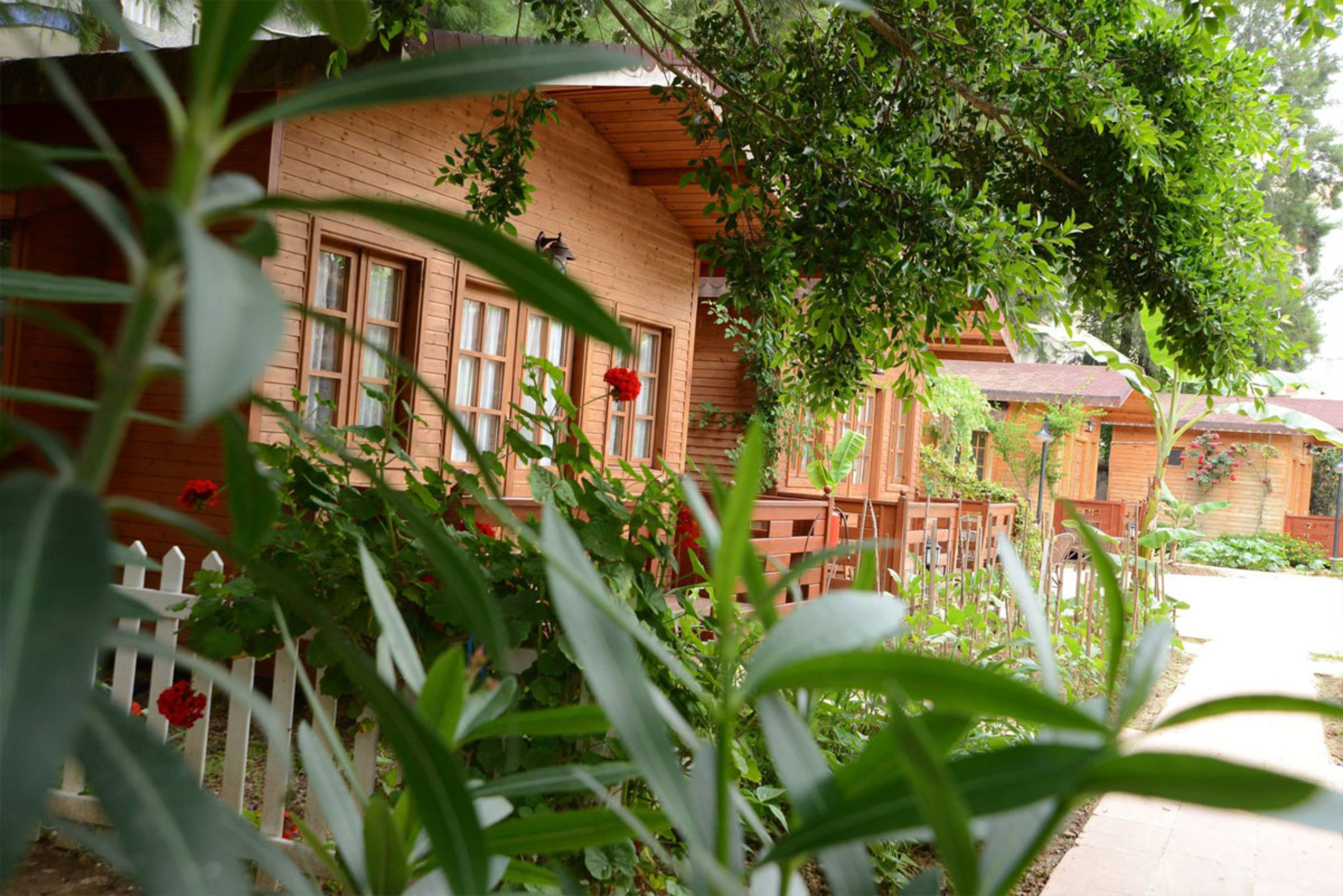 Sevki Bey Hotel 44/50