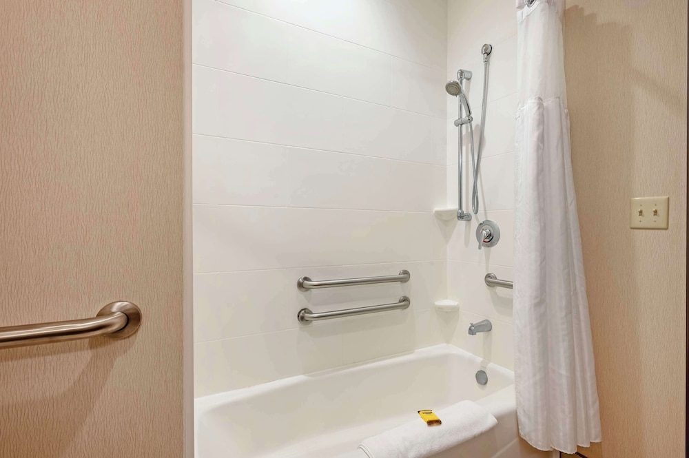 غرفة قياسية بسريرين كوين لذوي الإعاقة، Best Western Plus French Lick 9/10
