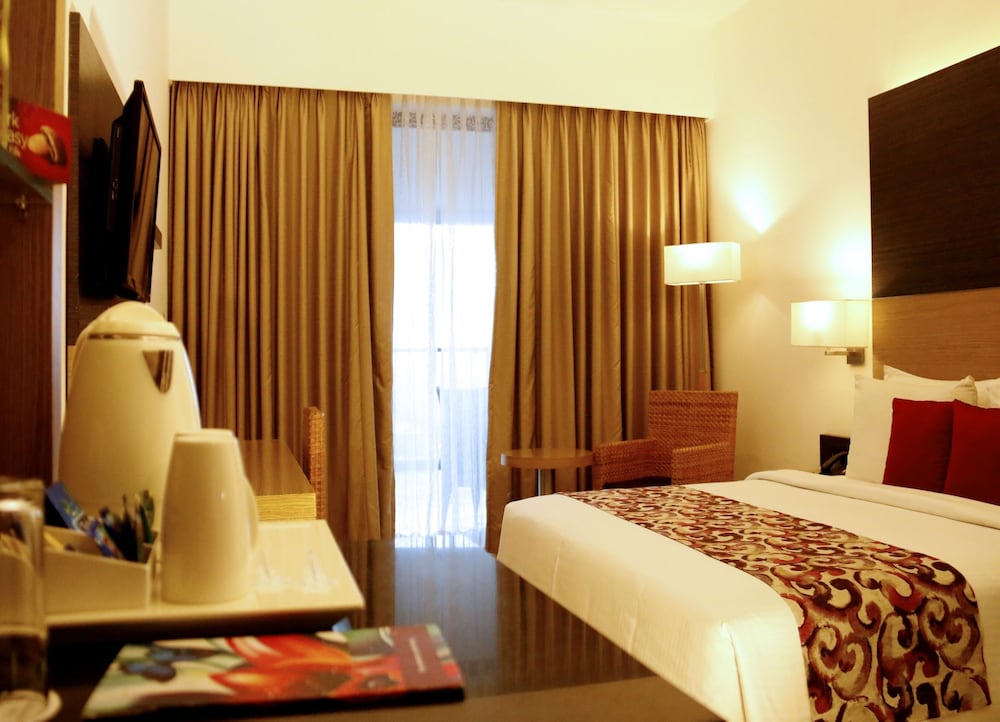 POETREE SAROVAR PORTICO 32/74