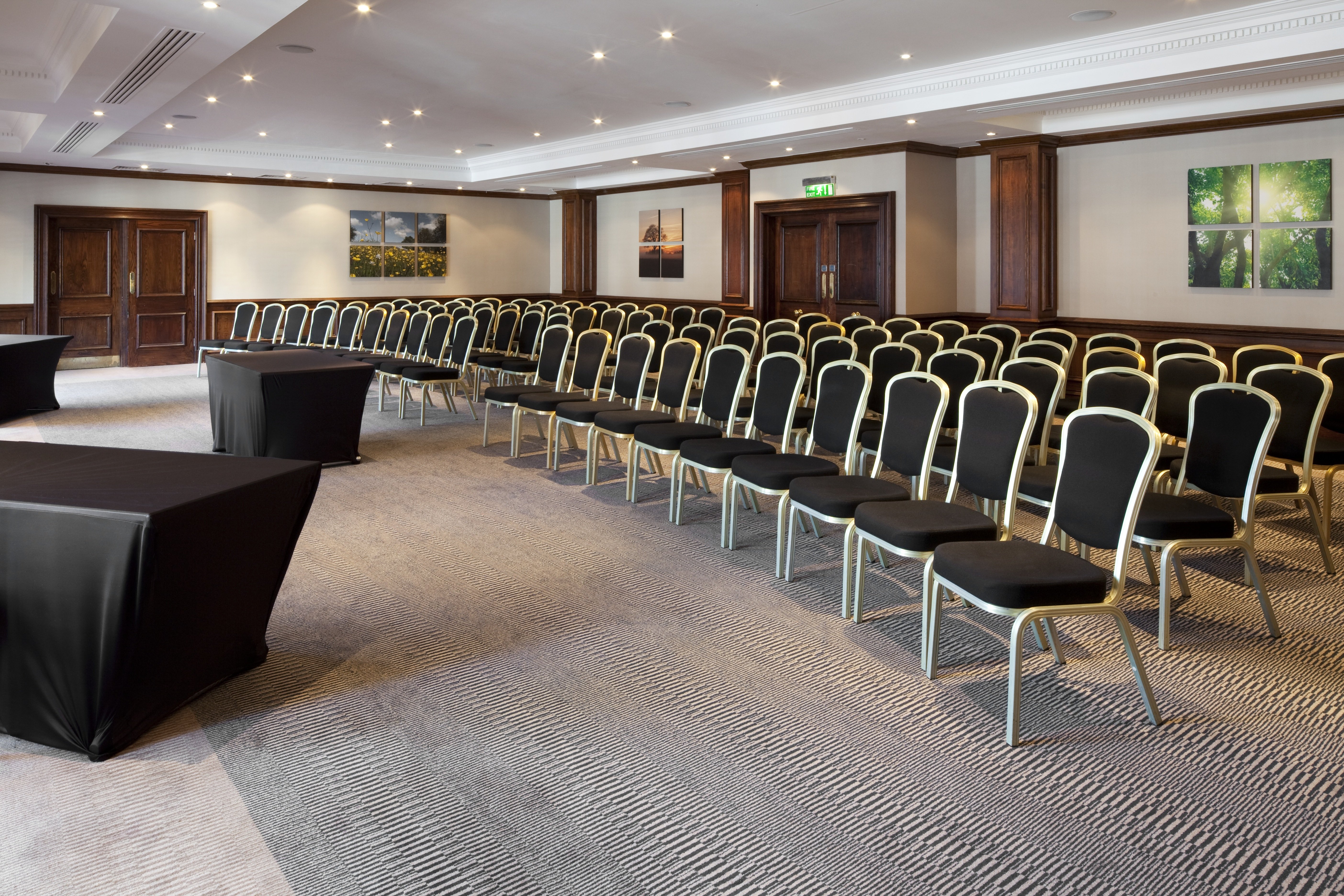 Holiday Inn Guildford 67/71