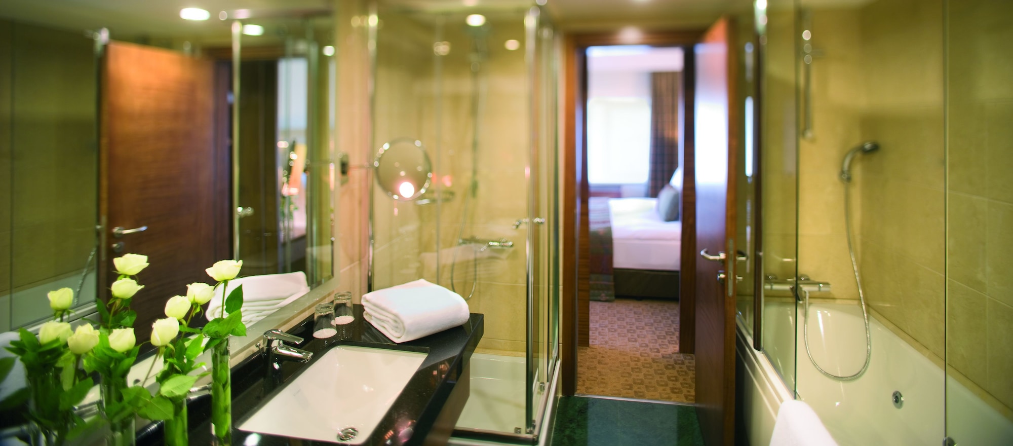 جناح جونيور بسرير كينج بإطلالة على البحر، Movenpick Hotel Izmir 9/9