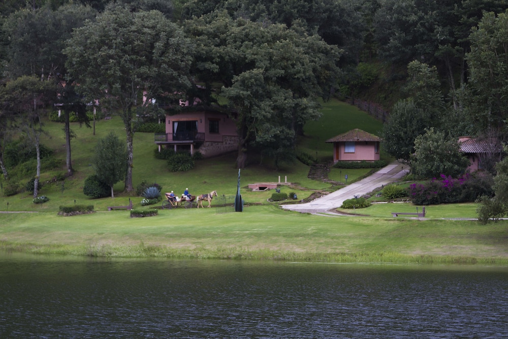 Sierra Lago Resort And Spa 45/57