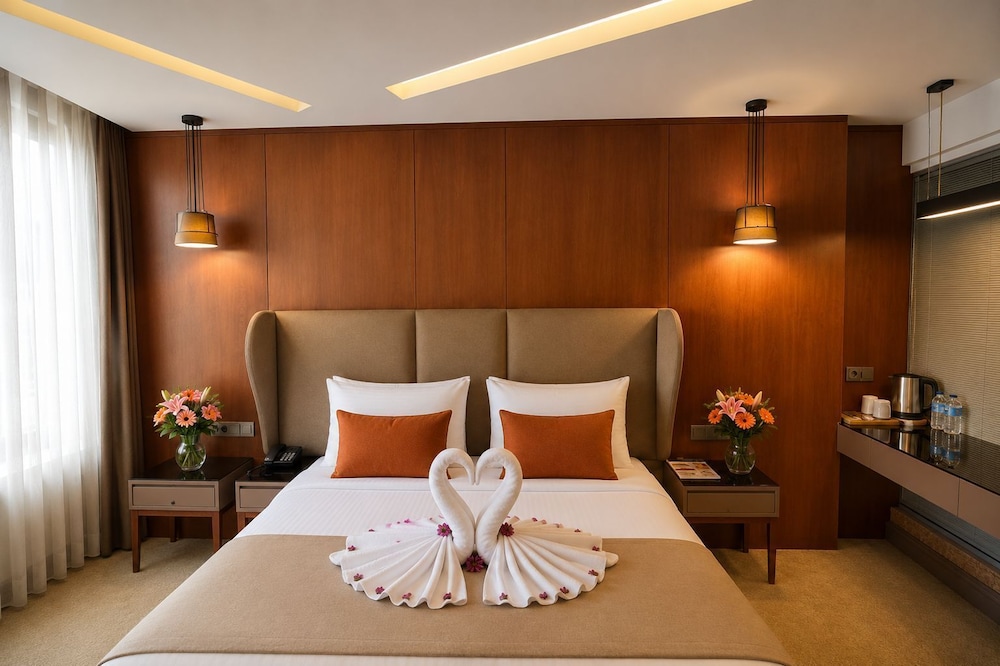 Blueway Hotel Historical 33/54
