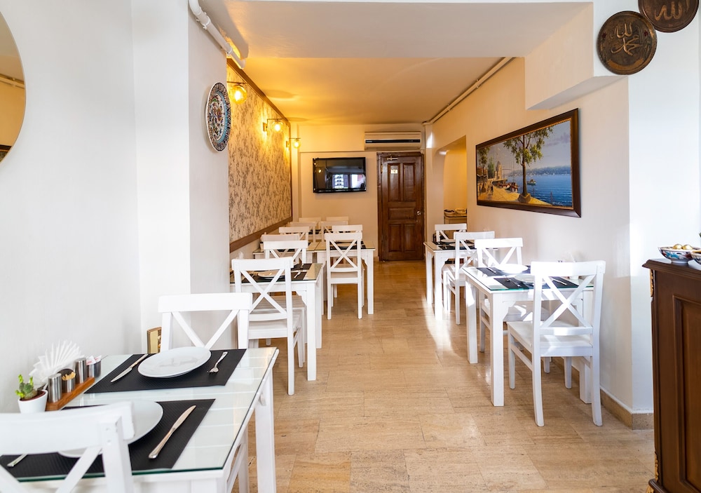 Hotel Vera 41/50