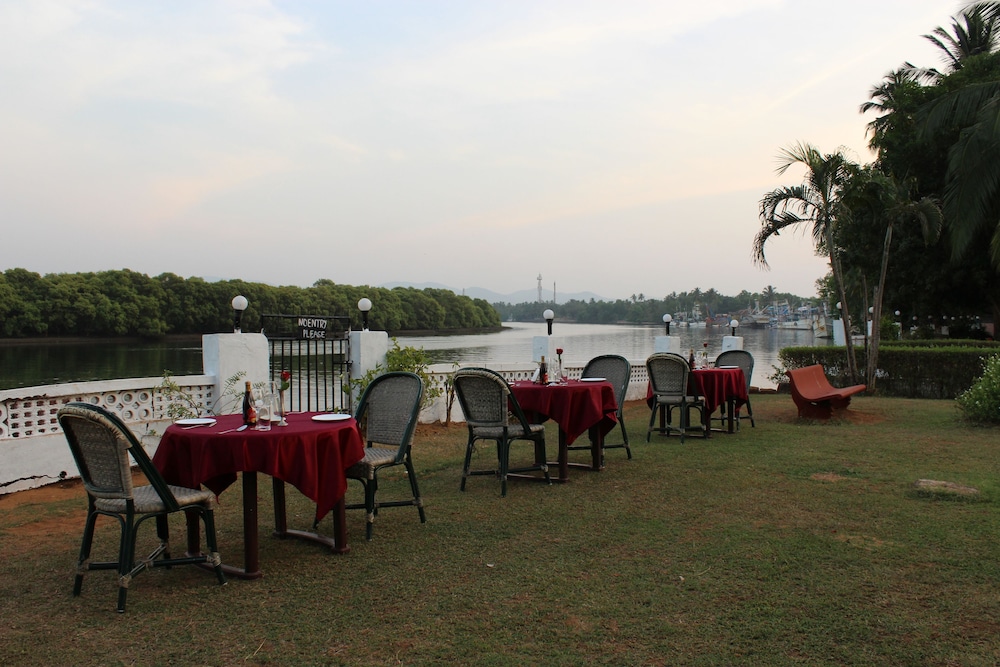 The Byke Old Anchor Beach Resort and Spa 56/64