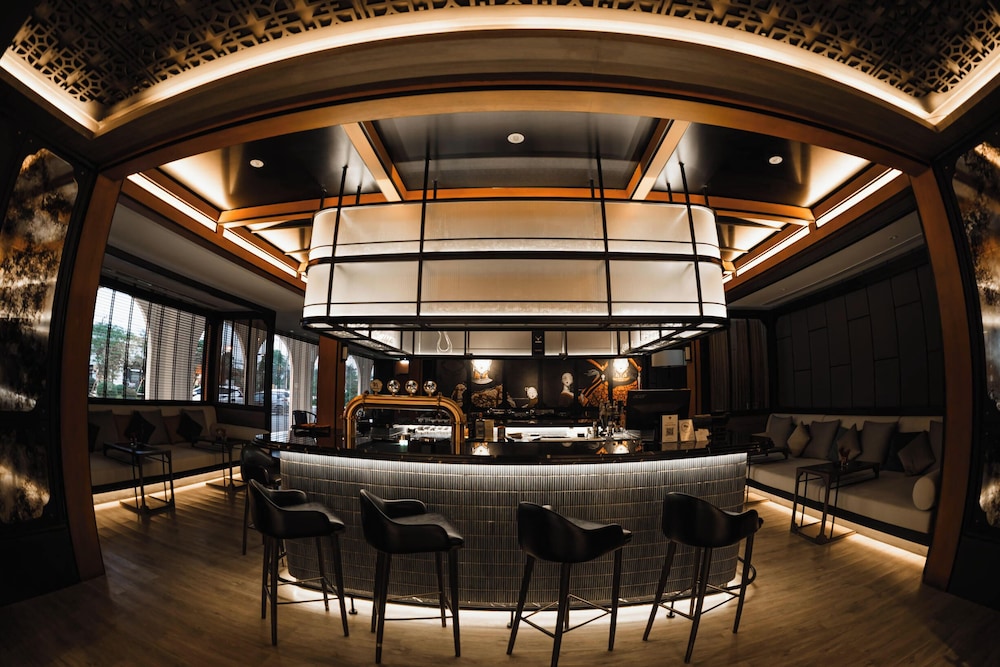 Indochina Hotel 38/50