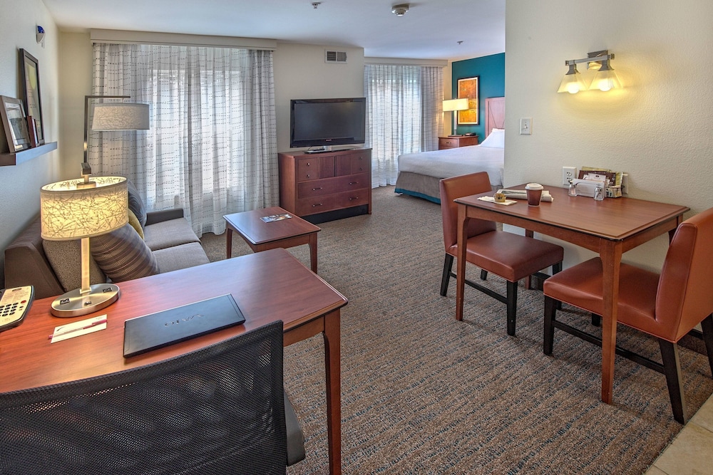 Residence Inn by Marriott Fayetteville Cross Creek 20/36