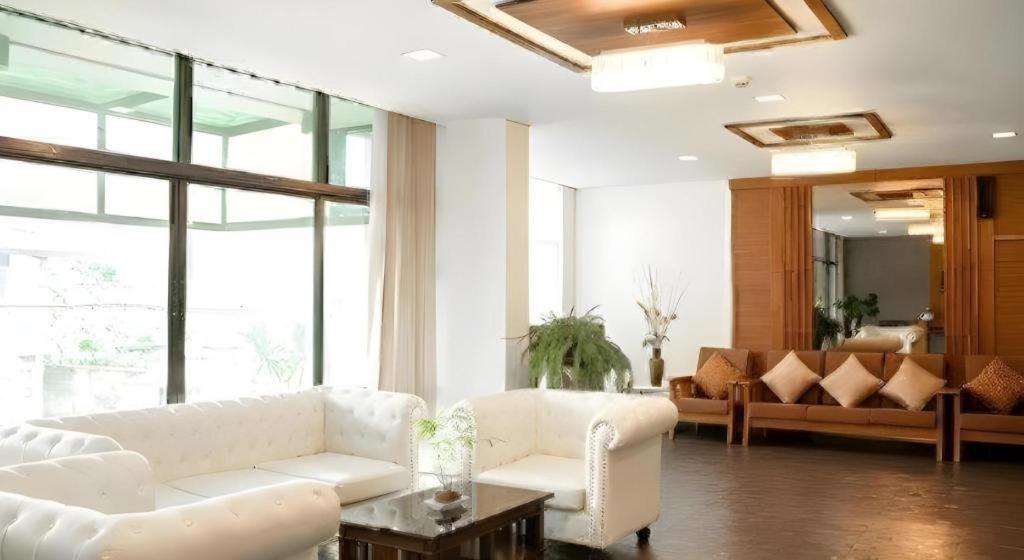 B2 Bangkok Srinakharin Boutique & Budget Hotel 39/51