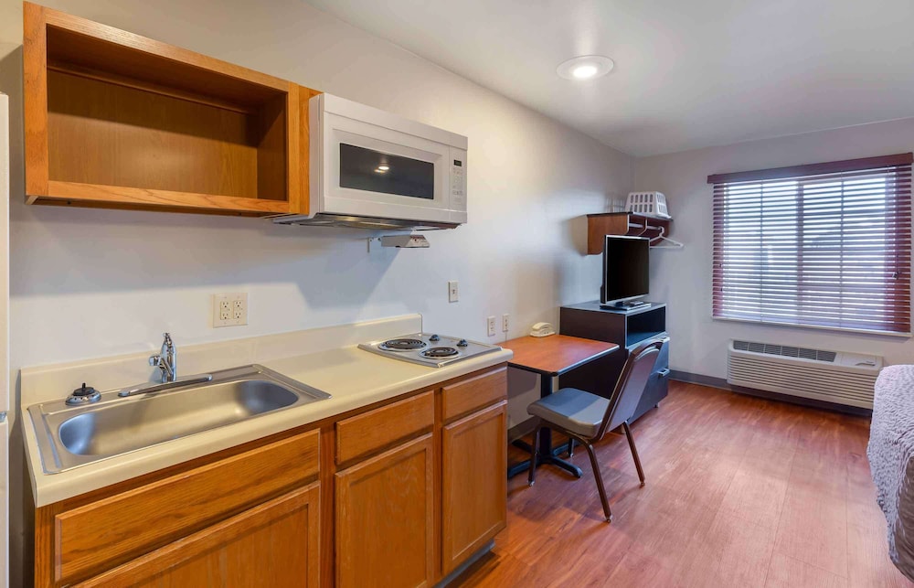 Extended Stay America Select Suites Fayetteville Fort Bragg 39/50