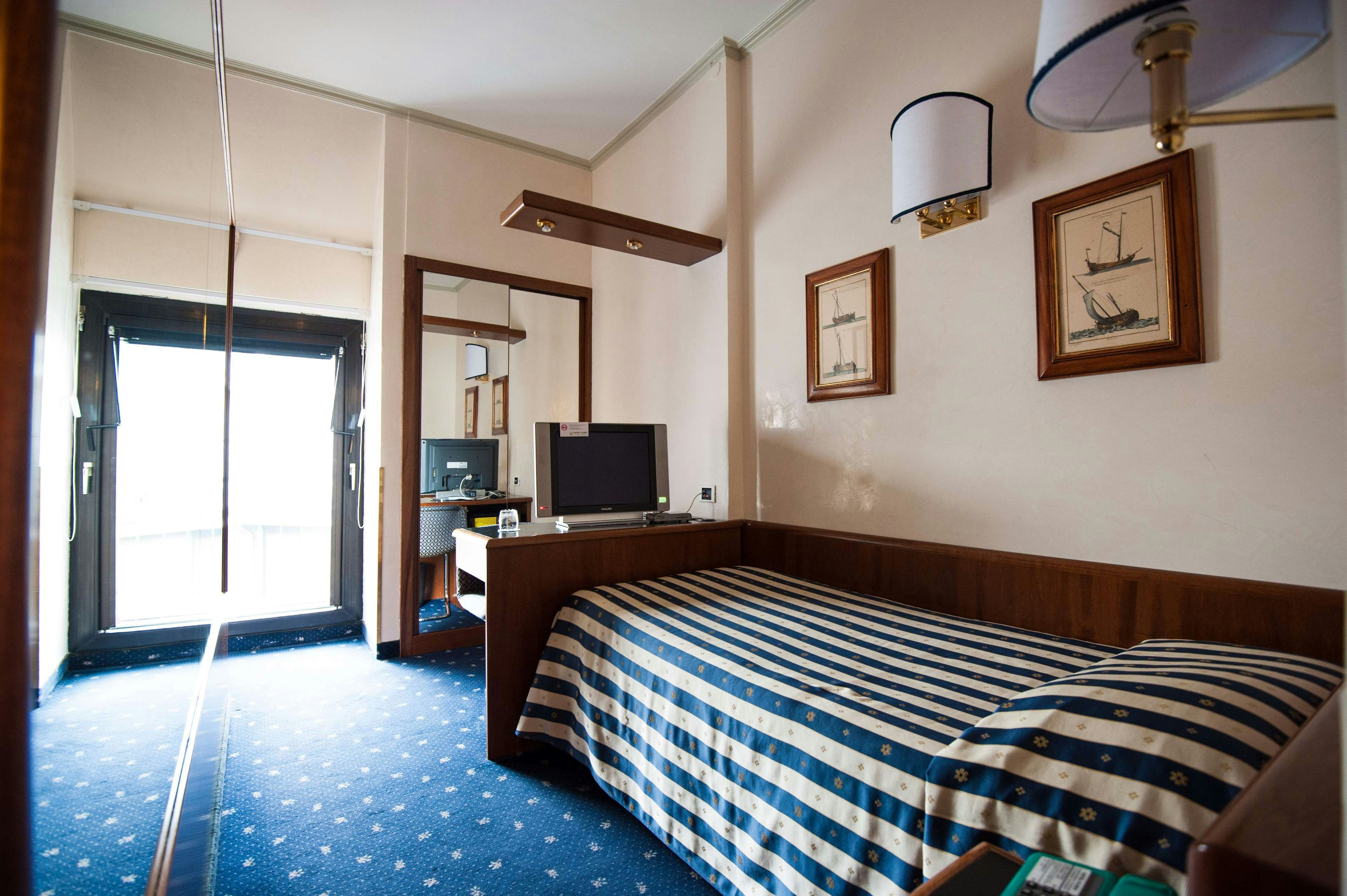 Flora Hotel Milan 2/49