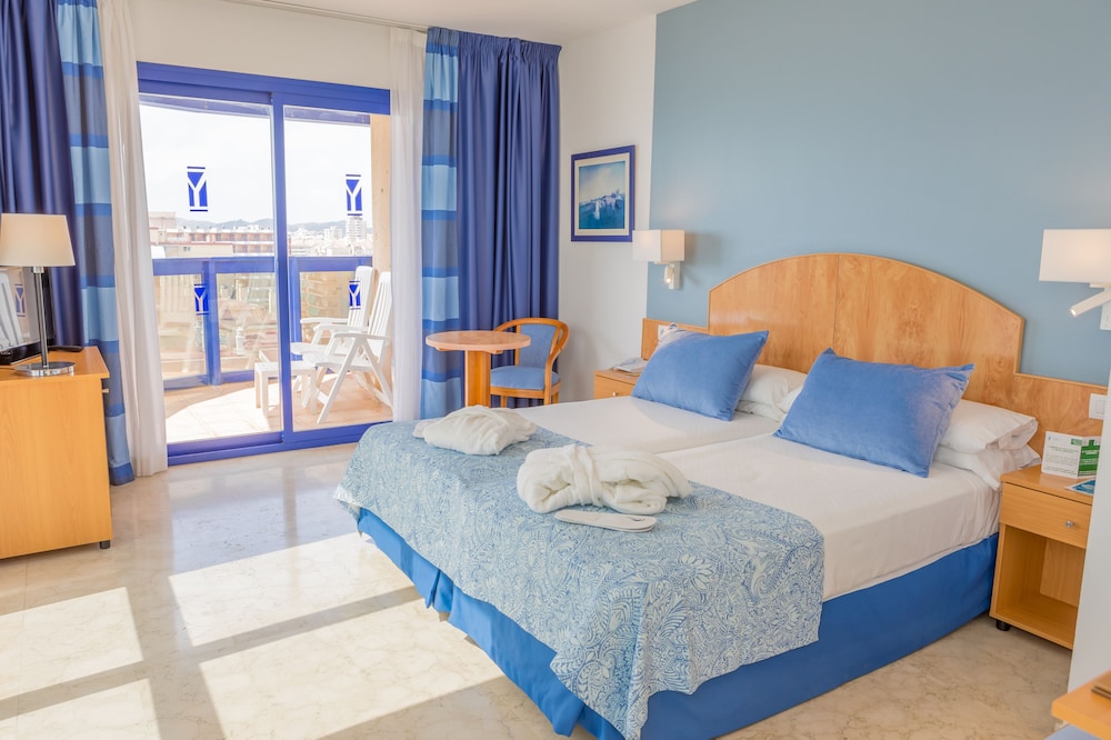 Hotel Yaramar 27/62