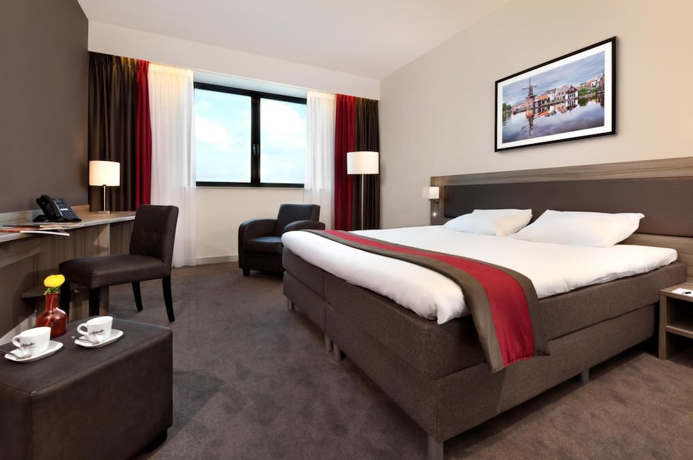 COMFORT, DOUBLE BED
