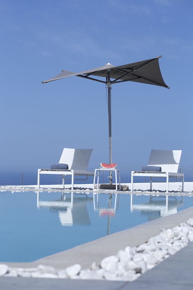 May Seven Suites - Adults Only 37/50