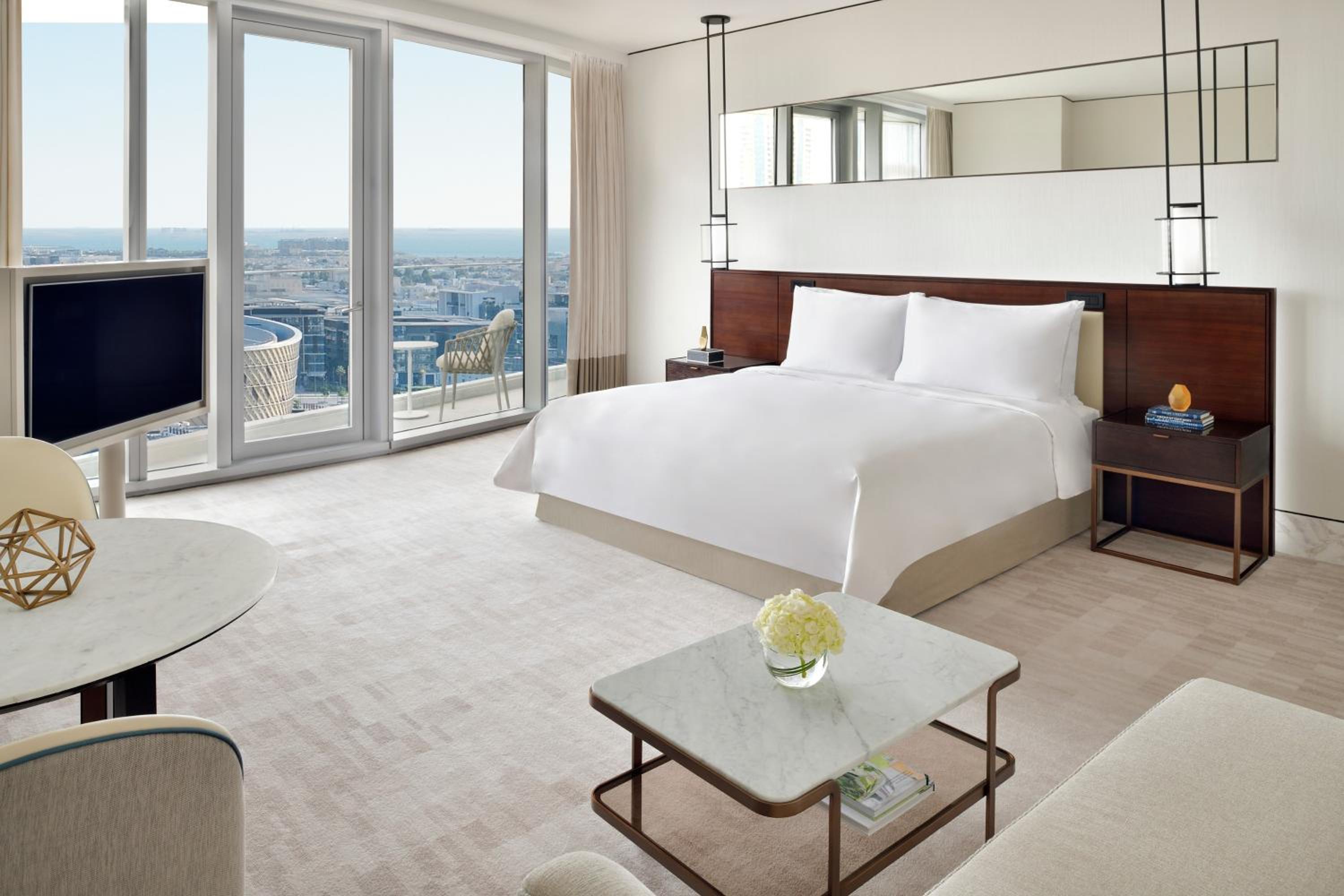 جناح جونيور، Address Sky View, Downtown Dubai 2/3