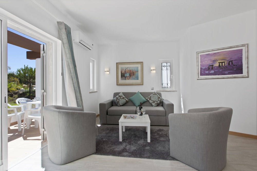 Prado Villas 5/23