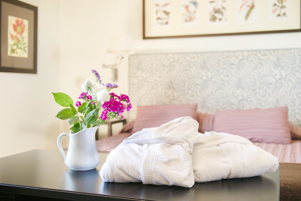 Si Montalcino Hotel & Restaurant 52/68