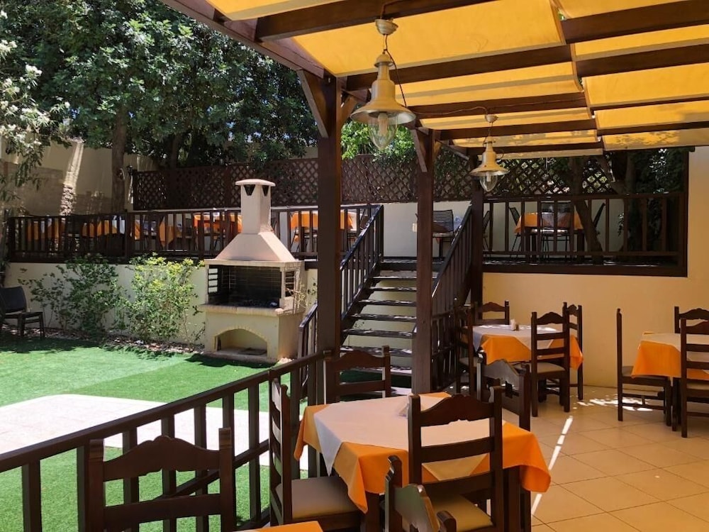 Karteros Hotel 22/49