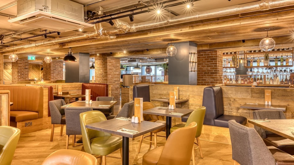 Premier Inn London Paddington - Paddington Station 27/40
