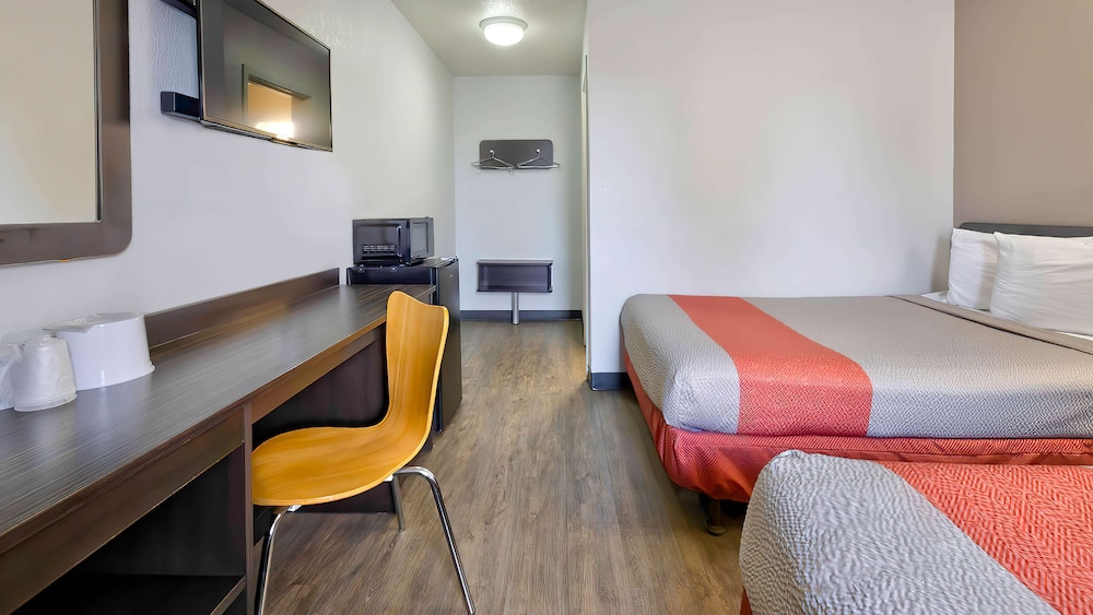 Motel6 Gallup, NM 22/42