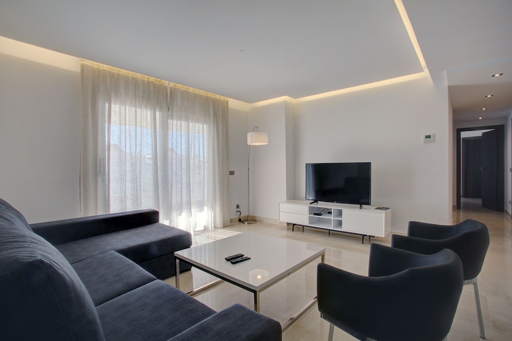 Aqua Apartments Marbella 49/80