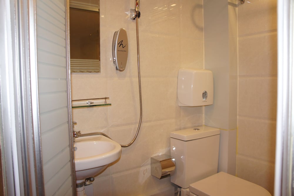 Homy Inn North Point 40/44