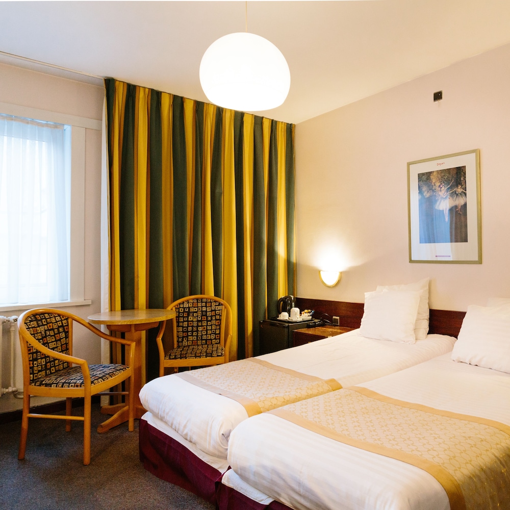 Hotel Prado 27/68