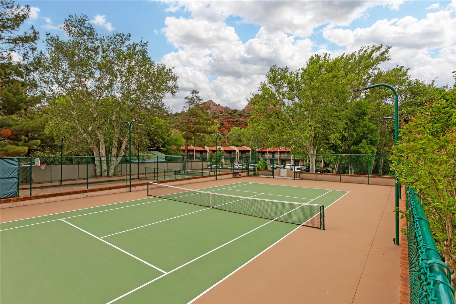 Best Western Plus Arroyo Roble Hotel & Creekside Villas 30/47
