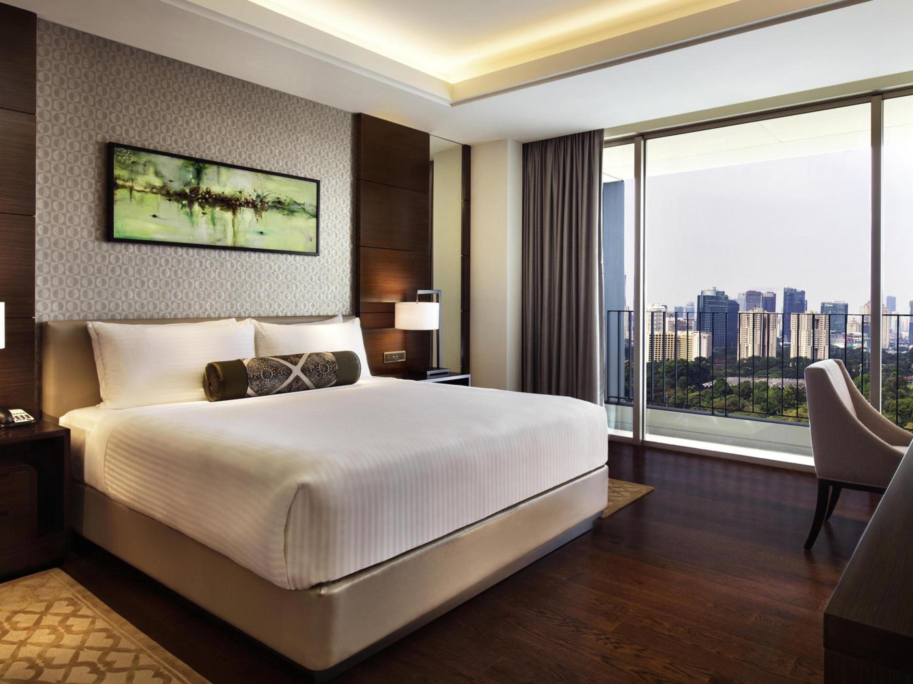 1 Bedroom, Sky, Suite, Queen Bed