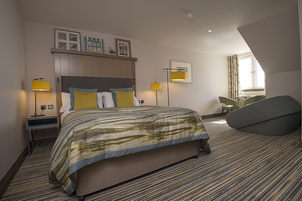 The Waterside Hotel 15/46