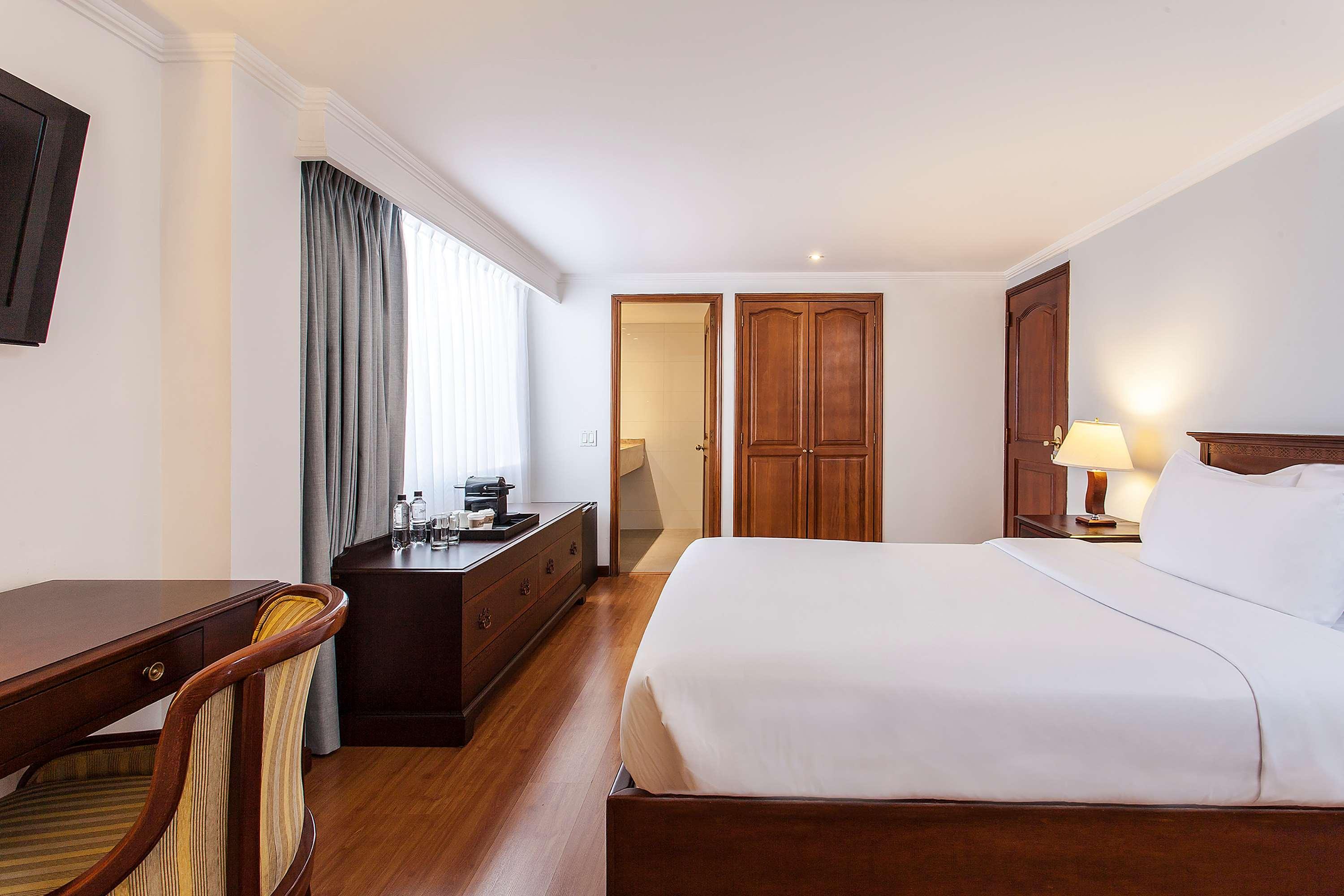 ROOM, SINGLE BED