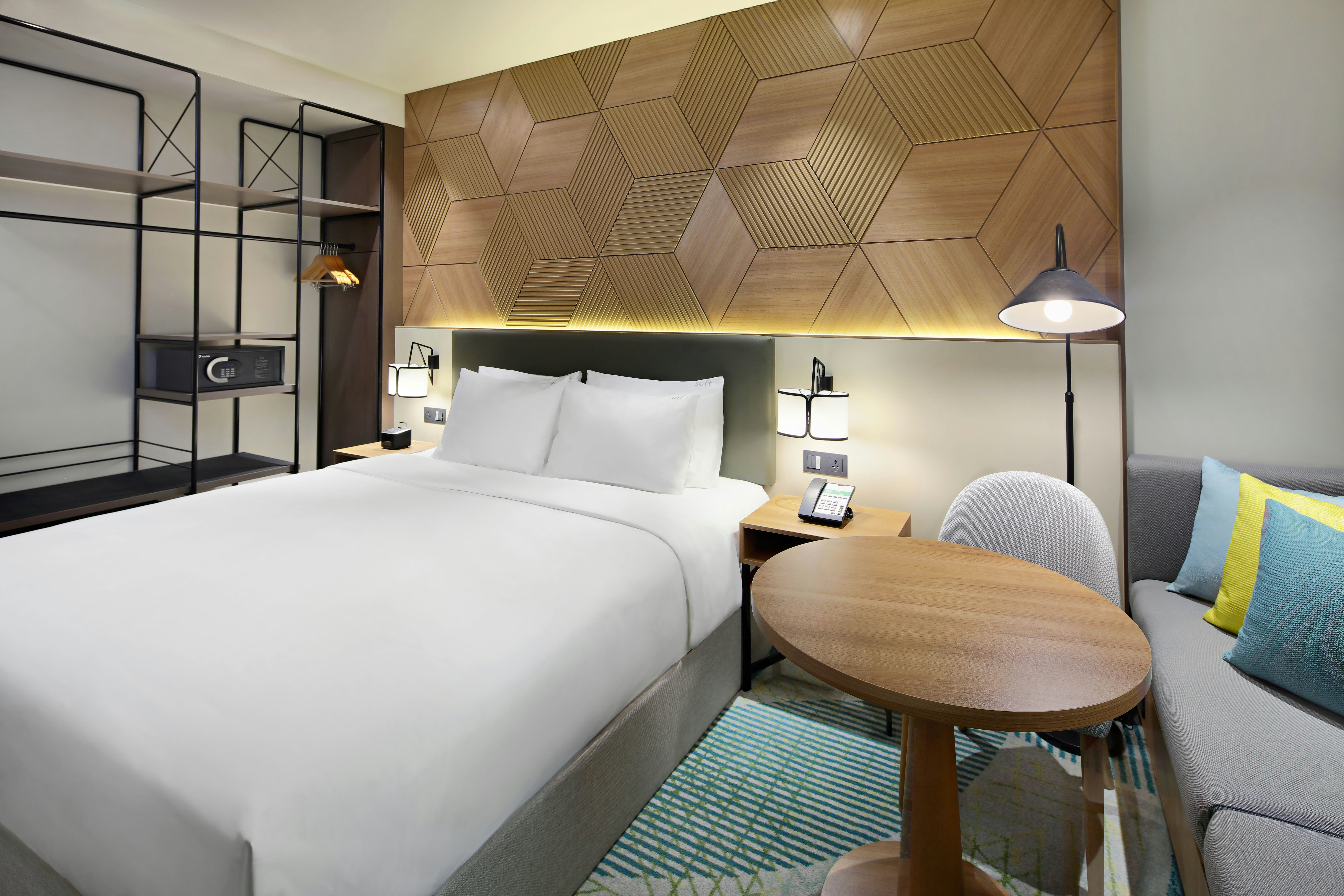 Holiday Inn CEBU CITY 32/69