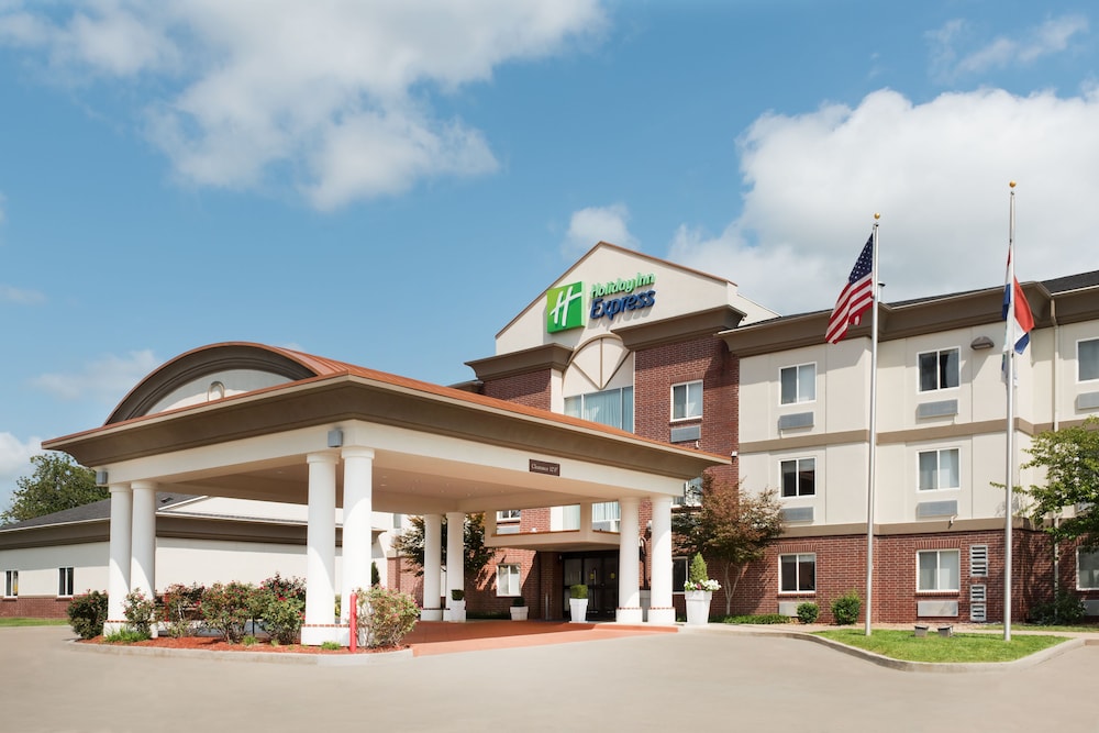 HOLIDAY INN EXPRESS WARRENTON 1/40