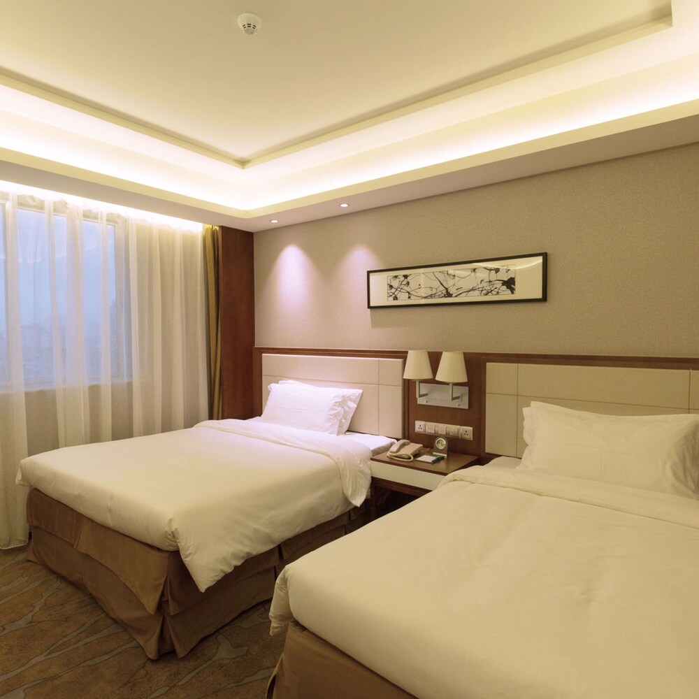 Wanyue Grand Skylight Hotel Shenzhen 16/50