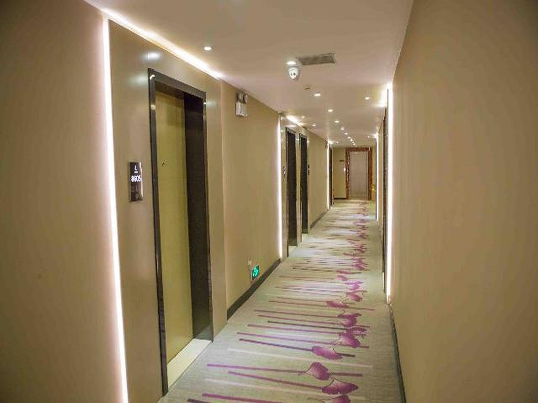Lavande Hotels 17/31