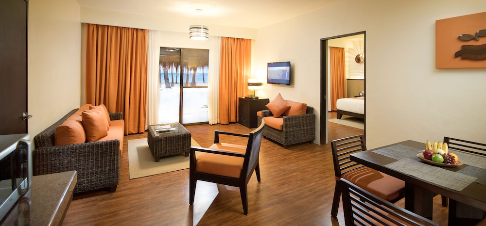 Oceanica Resort Panglao 55/77