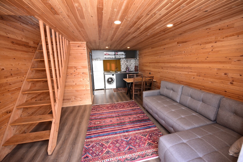 Irbec Apart & Bungalow 17/40