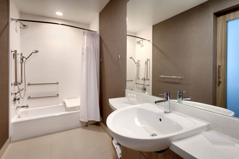 SPRINGHILL SUITES IDAHO FALLS 7/34