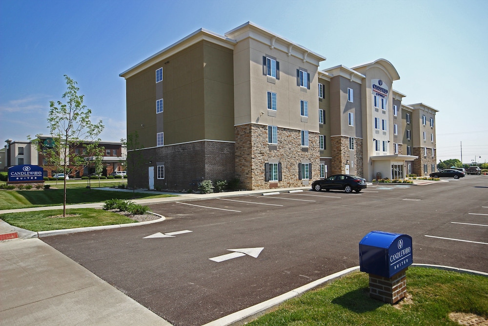 CANDLEWOOD SUITES COLUMBUS - GROVE CITY 2/40