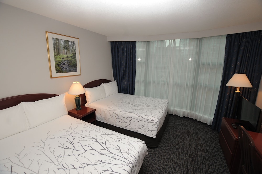 Rosedale On Robson Suite Hotel 18/45