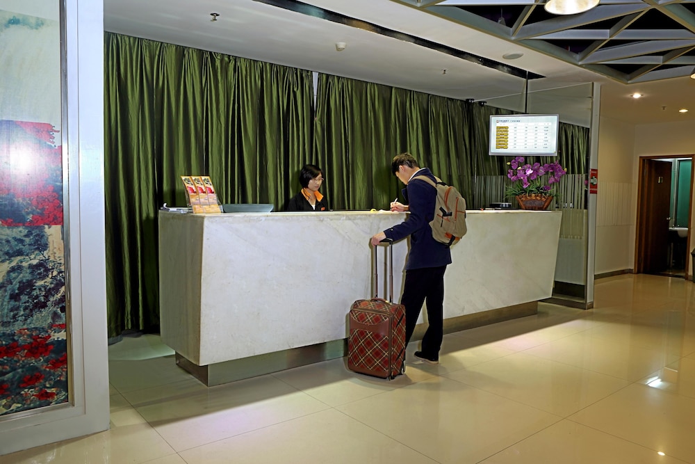 Garden Inn 4th Zhongshan Road Branch 9/60