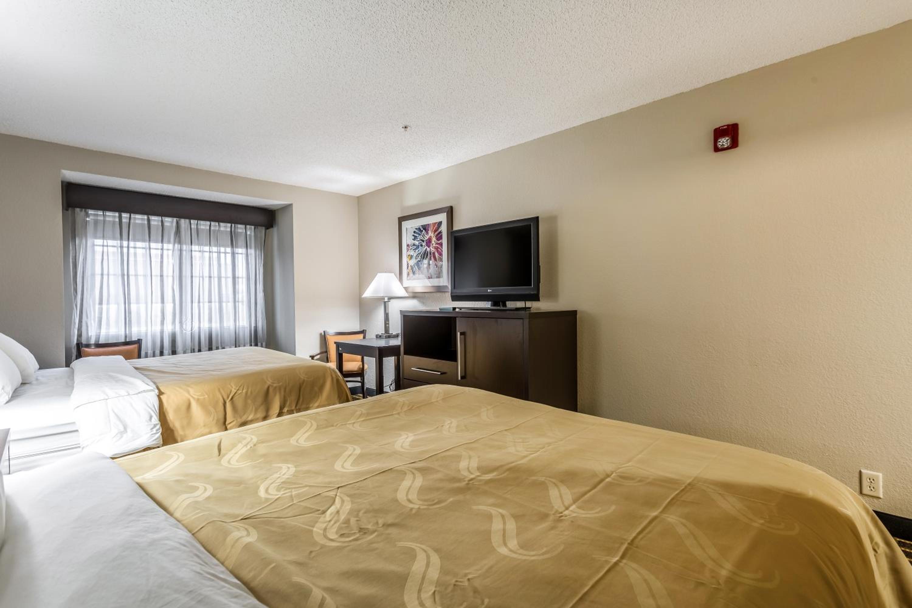 ROOM, 2 QUEEN BEDS