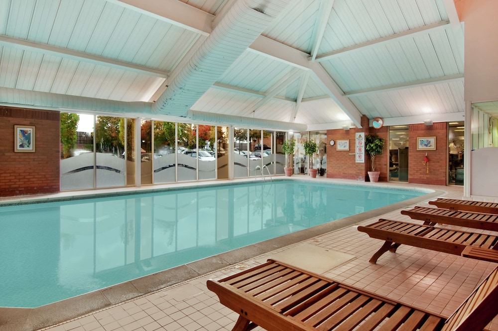Doubletree Newbury North 20/50