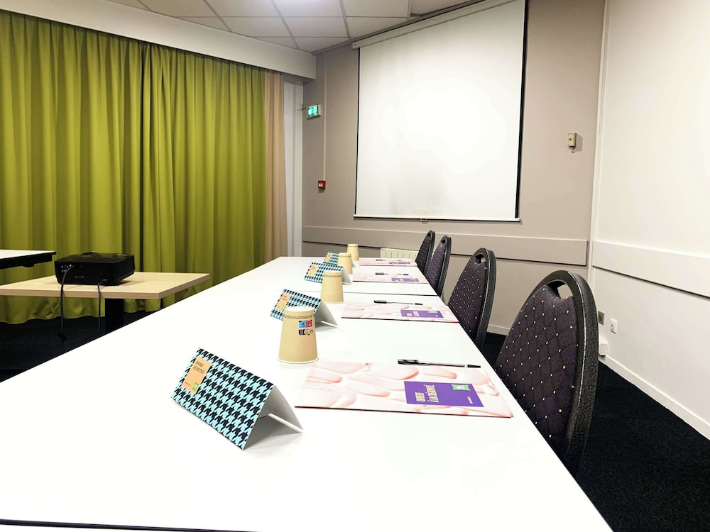 Ibis Styles Rouen Nord Barentin (Ex Ibis) 66/74