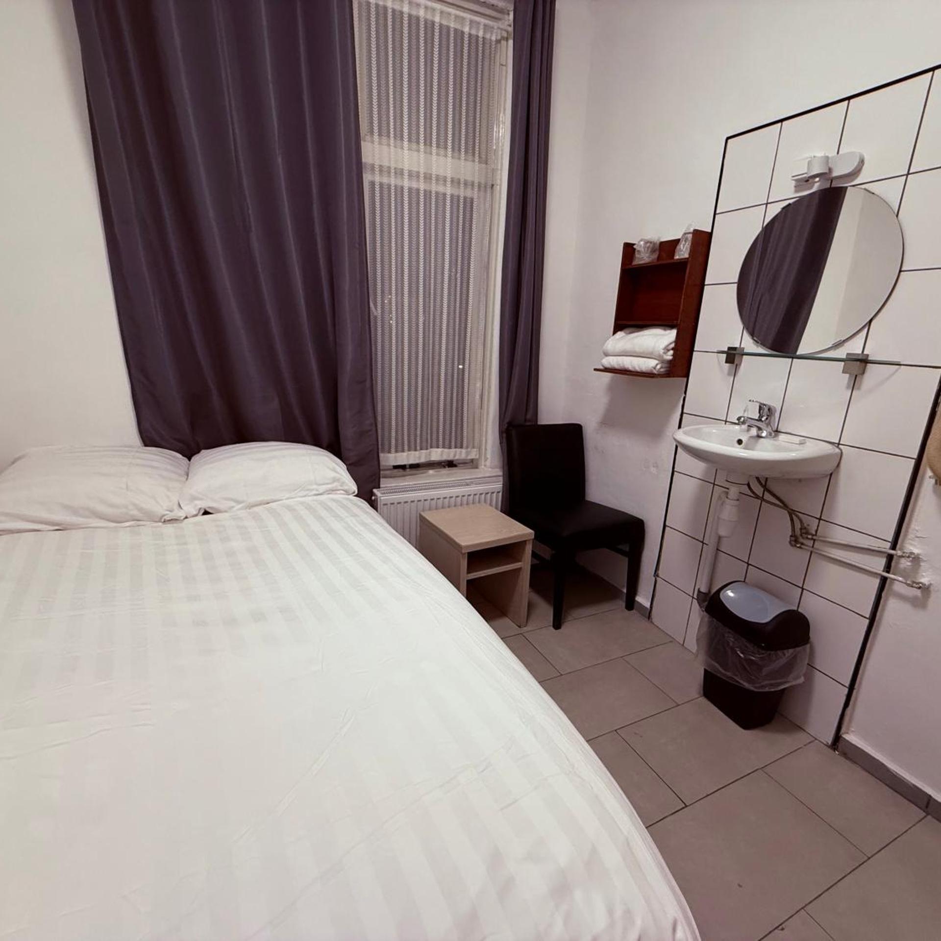 Hotel Schroder 16/50