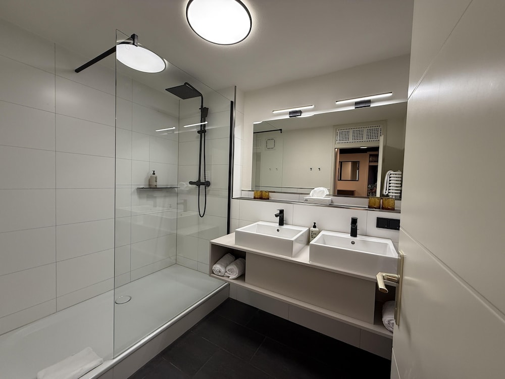 Residenzhotel Stuttgart Airport, Sure Hotel Collection by BW 58/61