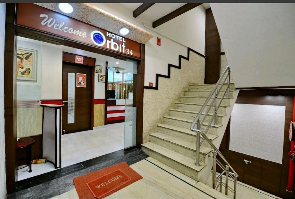 Hotel Orbit 34 26/37